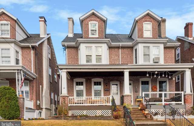 247 5TH AVENUE - 247 5th Avenue, Phoenixville, PA 19460