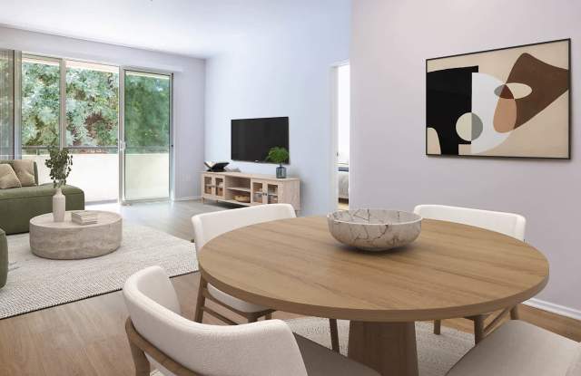 Lindley Gallery 3