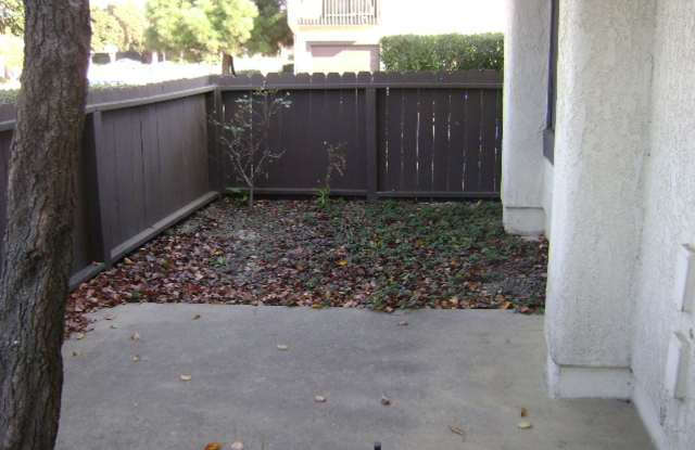 1314 W. Apricot Avenue photos photos