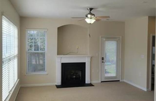 14205 Castle Abbey Lane Gallery 4
