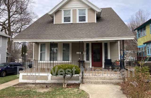 337 Cedar Street Northeast photos photos