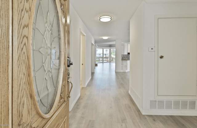 4019 Mariner Circle Gallery 3
