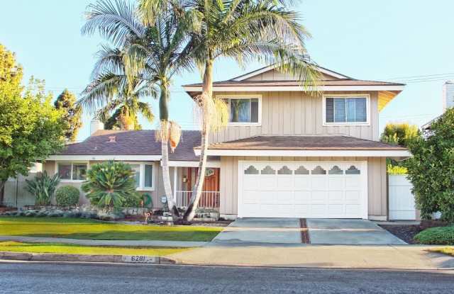 Gorgeous 4 Bedroom, 2 Bath in the Lovely Huntington Beach! photos photos