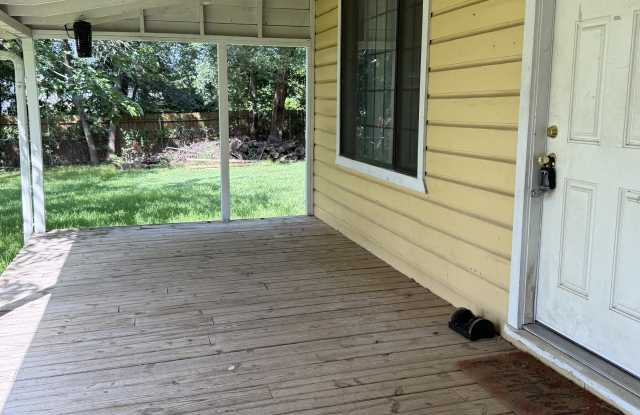 2374 Arrow Lane photos photos