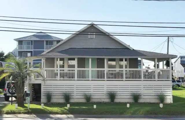 1302 Canal Drive unit: 2 photos photos