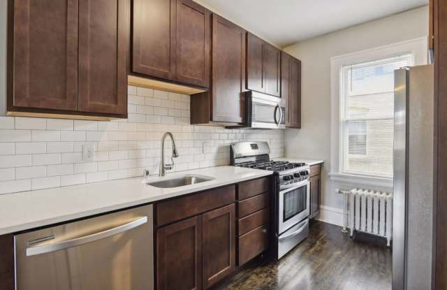 2901 James Avenue South photos photos