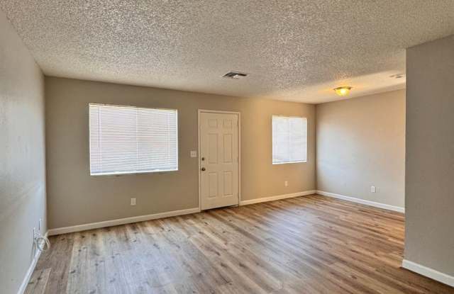 NEWLY REMODELED Spacious  Cozy 3 bed + 1.5 bath $1,800 rent/deposit photos photos