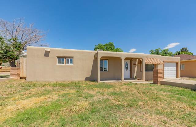 Spacious 4 Bedroom Home photos photos