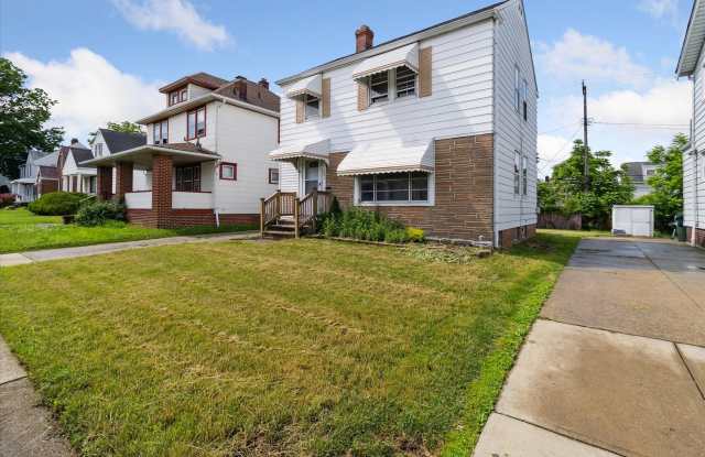 10805 Plymouth Ave photos photos