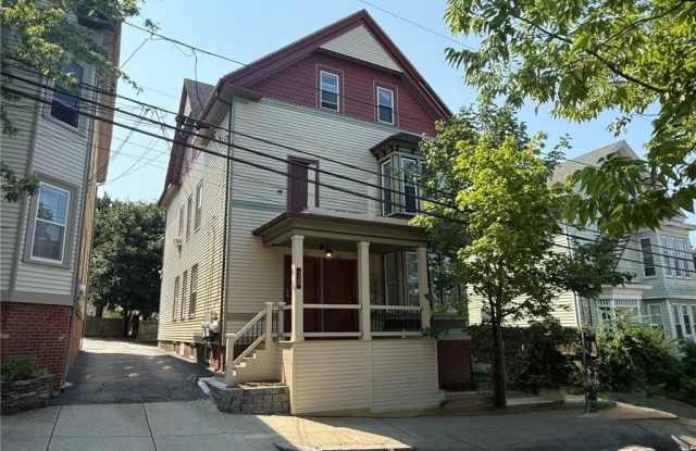 125 Pleasant Street photos photos