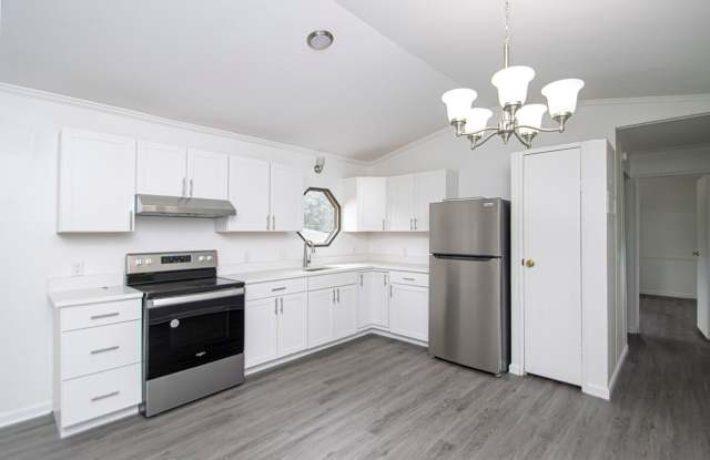 Fully Remodeled 2 Bed, 2 Bath Home – Modern Comfort & Peaceful Country Living! Gallery 3