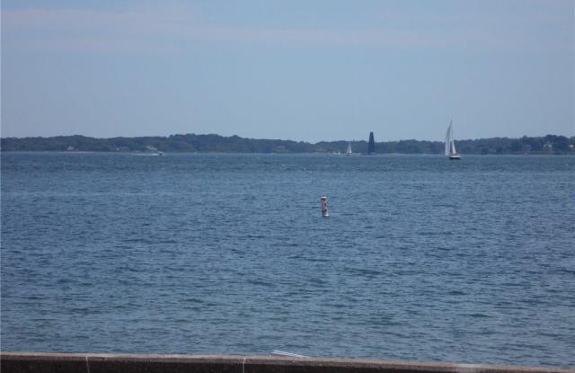 186 South Shore Avenue Gallery 2