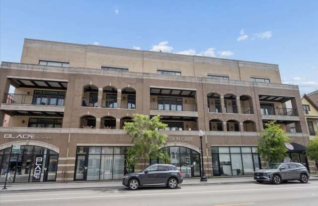 1423 W BELMONT Avenue photos photos
