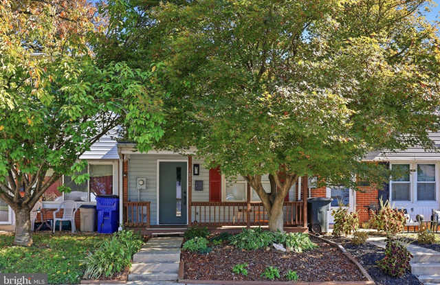 1012 PEACH ORCHARD Lane Gallery 2