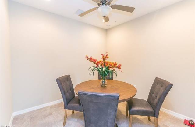 Brand new Construction Coach Home in Paloma Overlooking the Lake! photos photos