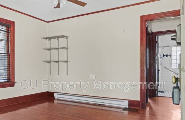 404 East Illinois Street Gallery 3