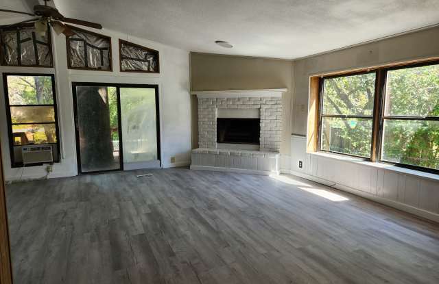 312 Channel Drive Gallery 3