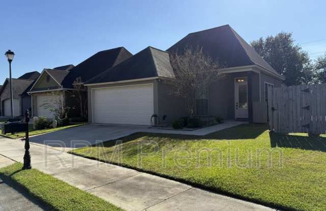 17734 Spring Creek Dr - 17734 Spring Creek Drive, Old Jefferson, LA 70817