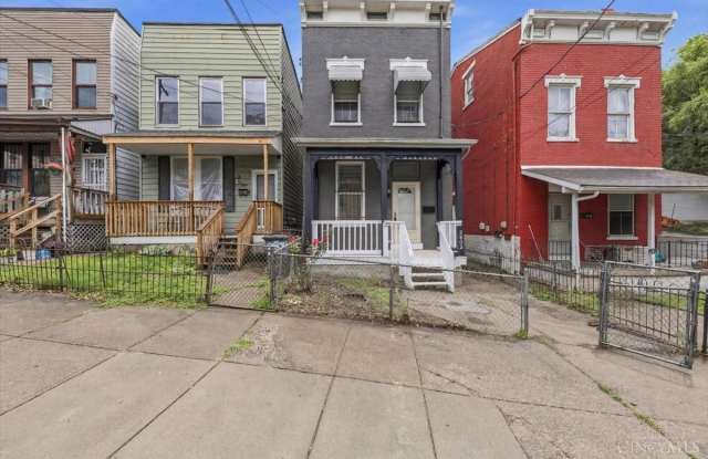 2502 Halstead Street photos photos