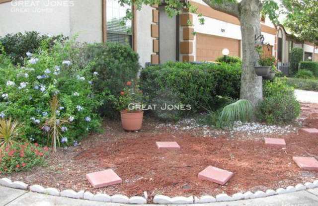 7819 Fawn Valley Ln - 7819 Fawn Hill Court, Jacksonville, FL 32256