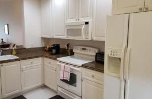 27 HARBOUR ISLE Drive W Gallery 4
