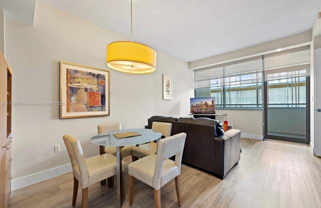 1395 Brickell Ave photos photos