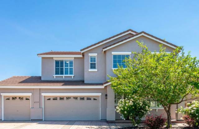 Stunning Like New South Reno 4 Bedroom - 2575 Baton Drive, Reno, NV 89521