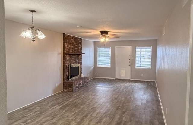 1317 Tanglewood Lane Gallery 2