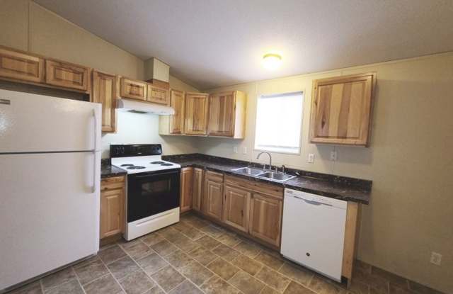 *** Remodeled *** 3 Bed 2 Bath Modular house photos photos