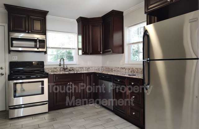 5027 Erickson Road Gallery 3