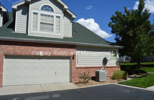 3 Bed/3.5 Bath, 2196 Sqft, Fin Bsmt - 12664 E Harvard Cir Gallery 3