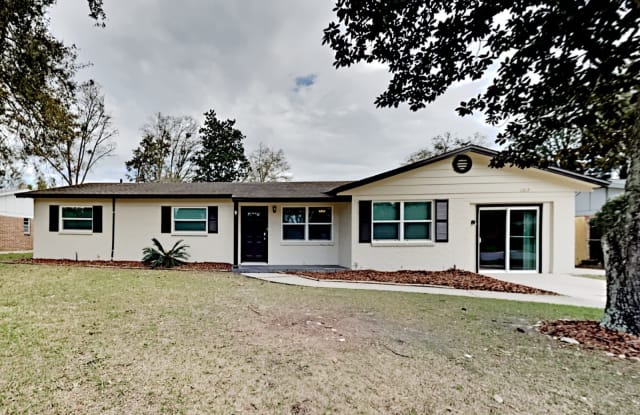 1317 Grove Park Drive - 1317 Grove Park Drive, Orange Park, FL 32073
