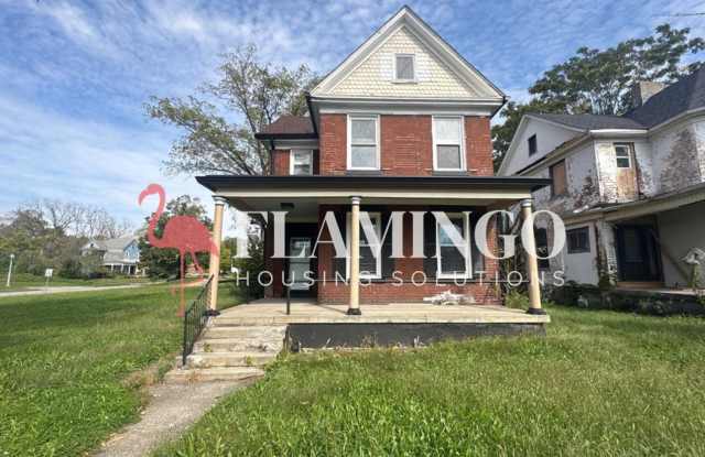 Comfortable 3-Bedroom Home in Dayton – Spacious Living & Convenient Location Gallery 1