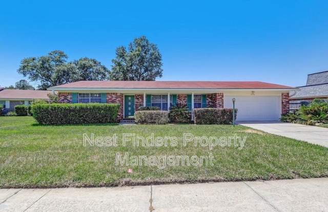9136 Warwickshire Rd - 9136 Warwickshire Road, Jacksonville, FL 32257