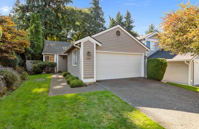 Spacious Kirkland Home in a Convenient Location Gallery 1