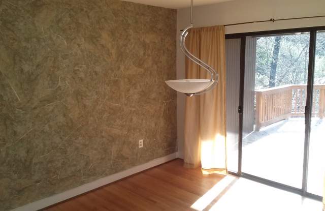 Spacious Four Level Townhome photos photos