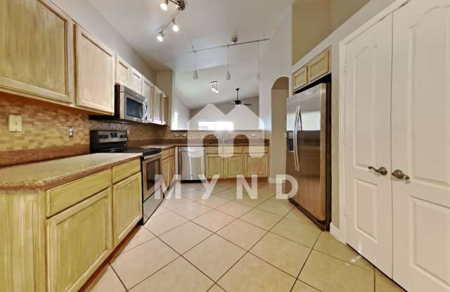 17826 N 13th Pl Gallery 4