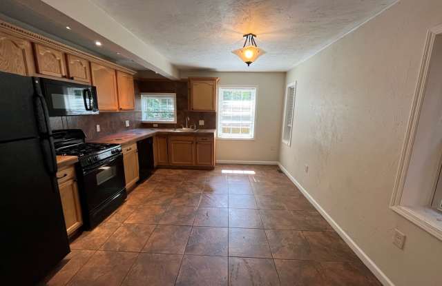 210 N. Linden Ave photos photos