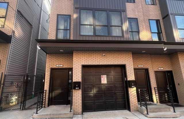 88 Montgomery Street photos photos