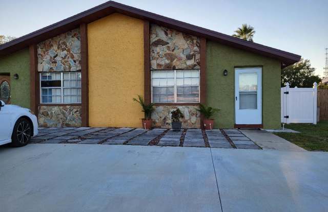 11103 Harding Dr photos photos