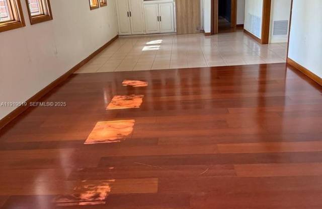 5461 W Broward Boulevard, Plantation, FL 33317 photos photos