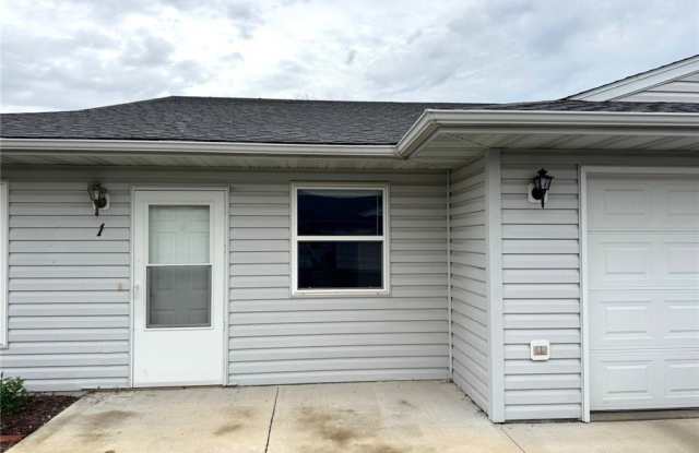 440 E South Street photos photos