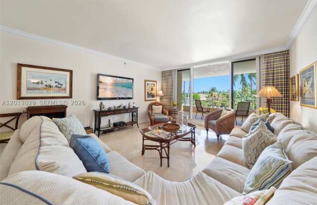 791 Crandon Blvd photos photos