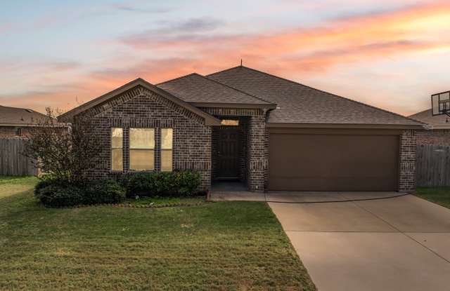 422 Stoneridge Drive Gallery 1
