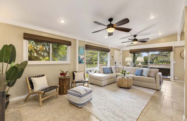 Newly Remodeled Ocean-View Home With A/C, Steps From Pipeline: Ehukai Beach Hale photos photos