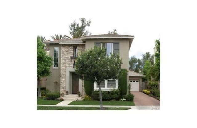 23 Calistoga - 23 Calistoga, Irvine, CA 92602