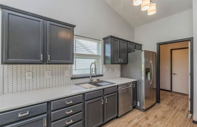 7105 Rock Wood Drive Southwest Gallery 4