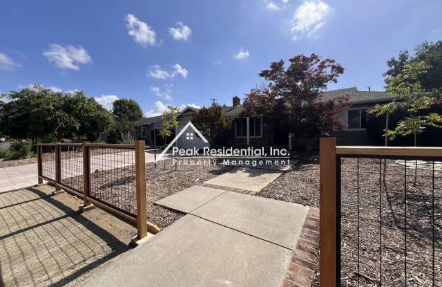 Spacious 2bd/2ba Arden Area Home-Must See! photos photos