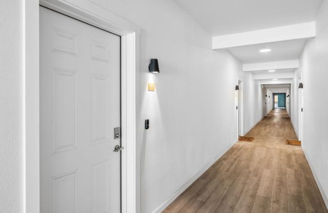 Pullman Modern Urban Apartments Gallery 2