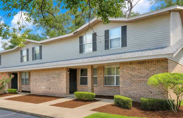 ***Cute 2 Bedroom Apartment in Orange City*** photos photos